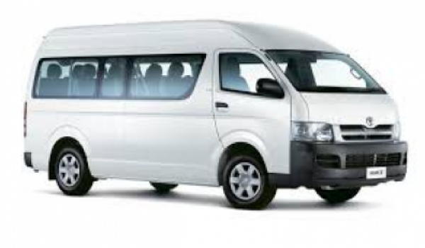 14 Seat Toyota Hiace Commuter